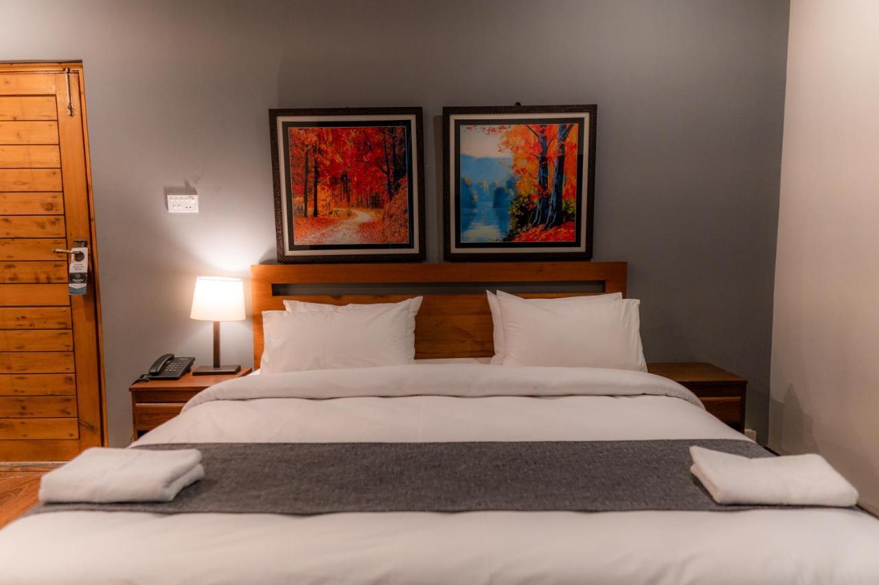 Dynasty Hotel Skardu Kültér fotó